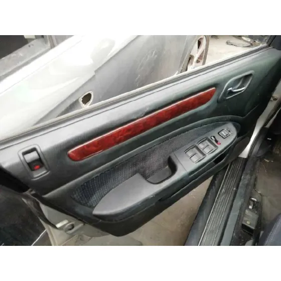 HONDA ACCORD BERLINA (CG7-9/CH1-7) '1999 1.8I ES (CG8) PLATA