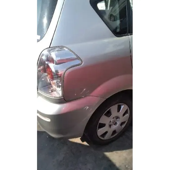 TOYOTA COROLLA VERSO (R1) '2007 2.2 TURBODIESEL CAT PLATA