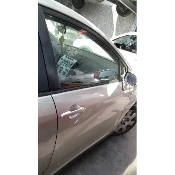 TOYOTA COROLLA VERSO (R1) '2007 2.2 TURBODIESEL CAT PLATA