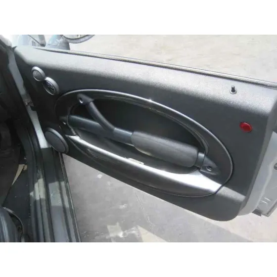 MINI MINI (R50,R53) '2001 * PLATA