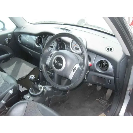 MINI MINI (R50,R53) '2001 * PLATA