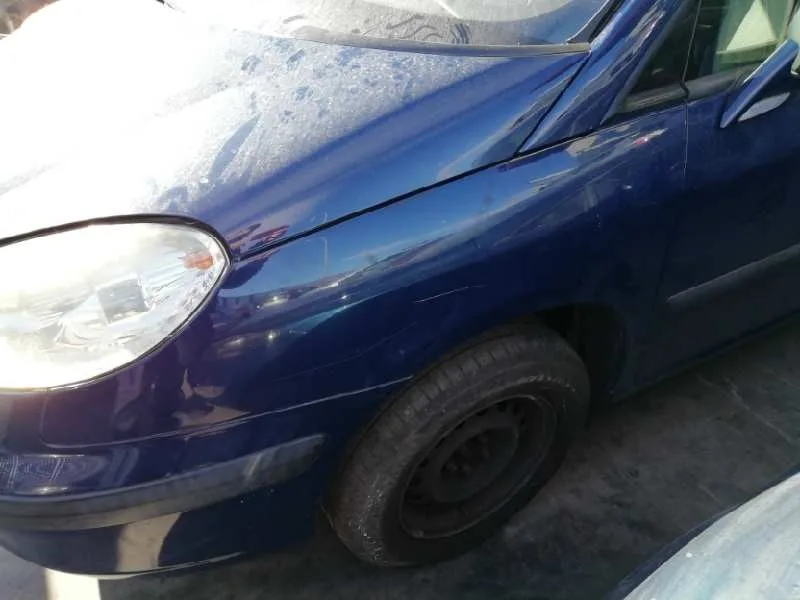 PEUGEOT 807 '2003 2.2 HDI FAP CAT (4HW) AZUL
