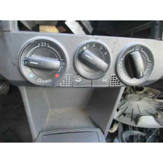 VOLKSWAGEN POLO (9N3) '2008 UNITED NEGRO