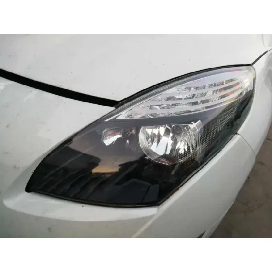 RENAULT SCENIC III '2011 1.5 DCI DIESEL FAP BLANCO