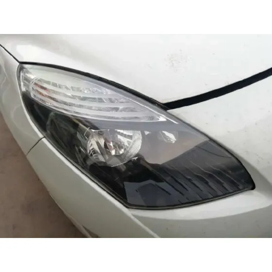 RENAULT SCENIC III '2011 1.5 DCI DIESEL FAP BLANCO