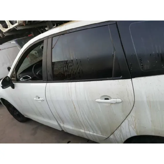 RENAULT SCENIC III '2011 1.5 DCI DIESEL FAP BLANCO
