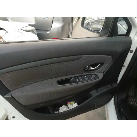 RENAULT SCENIC III '2011 1.5 DCI DIESEL FAP BLANCO