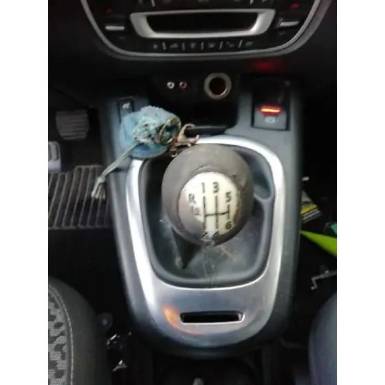 RENAULT SCENIC III '2011 1.5 DCI DIESEL FAP BLANCO