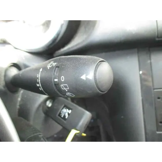 PEUGEOT 3008 '2011 1.6 HDI FAP PLATA