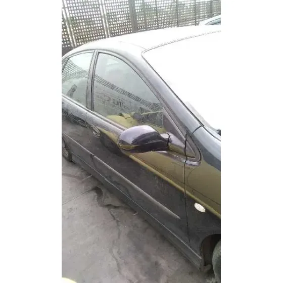 CITROEN C5 BERLINA '2001 2.0 HDI SX GRIS OSCURO