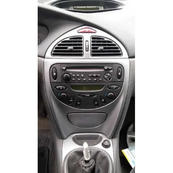CITROEN C5 BERLINA '2001 2.0 HDI SX GRIS OSCURO