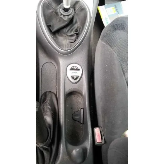 CITROEN C5 BERLINA '2001 2.0 HDI SX GRIS OSCURO