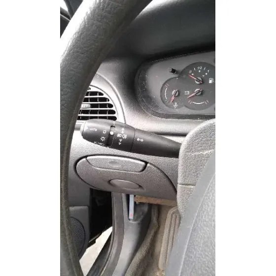 CITROEN C5 BERLINA '2001 2.0 HDI SX GRIS OSCURO