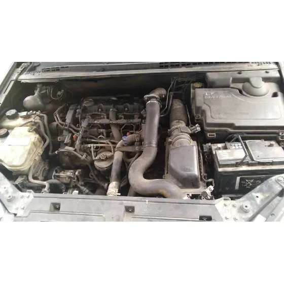 CITROEN C5 BERLINA '2001 2.0 HDI SX GRIS OSCURO