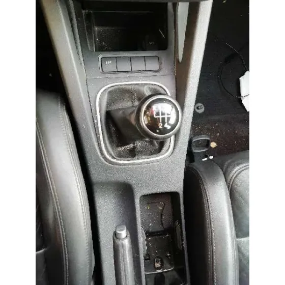 VOLKSWAGEN GOLF V BERLINA (1K1) '2006 1.6 GRIS OSCURO