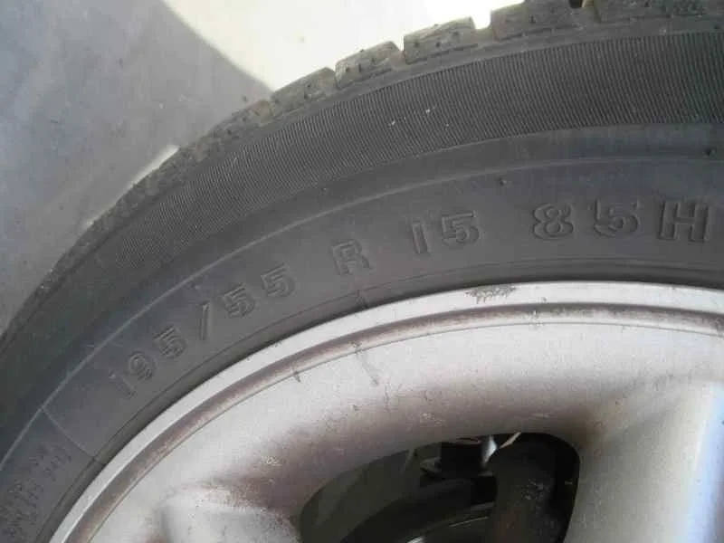 DAEWOO NUBIRA BERLINA DAEWOO NUBIRA BERLINA '1998 CDX (1999->) GRANATE 1997