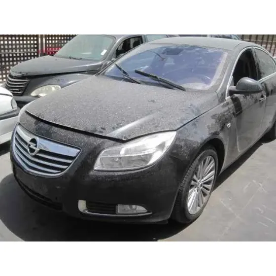 OPEL INSIGNIA BERLINA '2011 COSMO NEGRO
