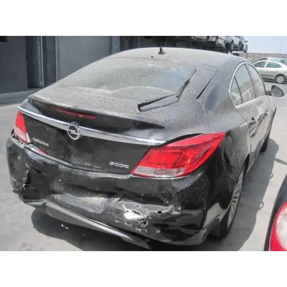 OPEL INSIGNIA BERLINA '2011 COSMO NEGRO