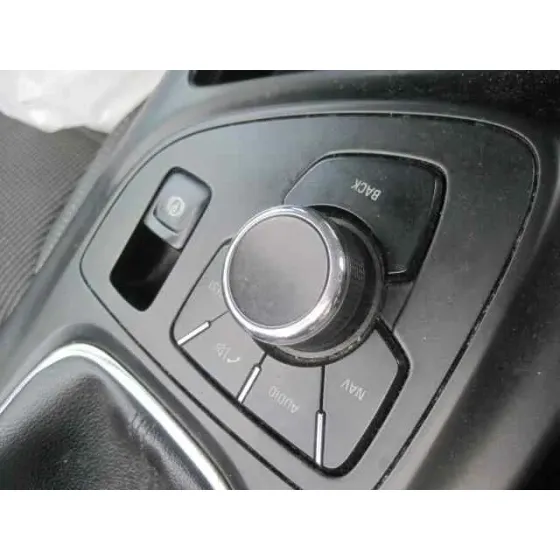 OPEL INSIGNIA BERLINA '2011 COSMO NEGRO