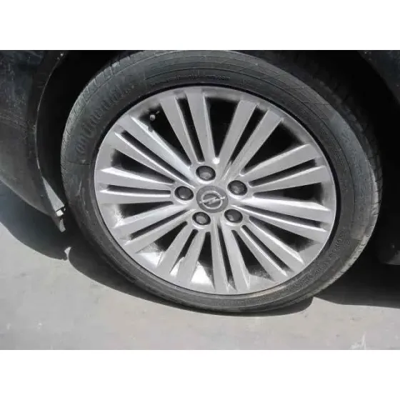 OPEL INSIGNIA BERLINA '2011 COSMO NEGRO