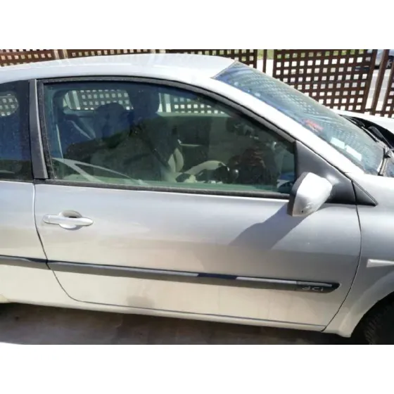 RENAULT MEGANE II BERLINA 3P '2006 CONFORT AUTHENTIQUE GRIS