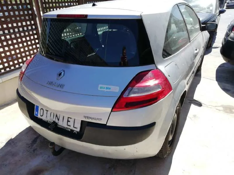 RENAULT MEGANE II BERLINA 3P '2006 CONFORT AUTHENTIQUE GRIS