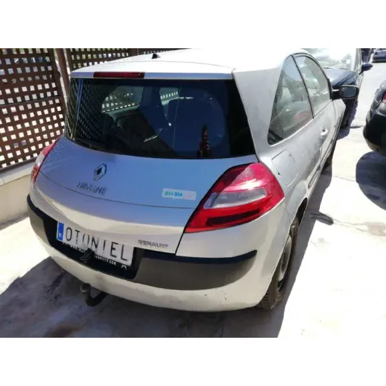 RENAULT MEGANE II BERLINA 3P '2006 CONFORT AUTHENTIQUE GRIS