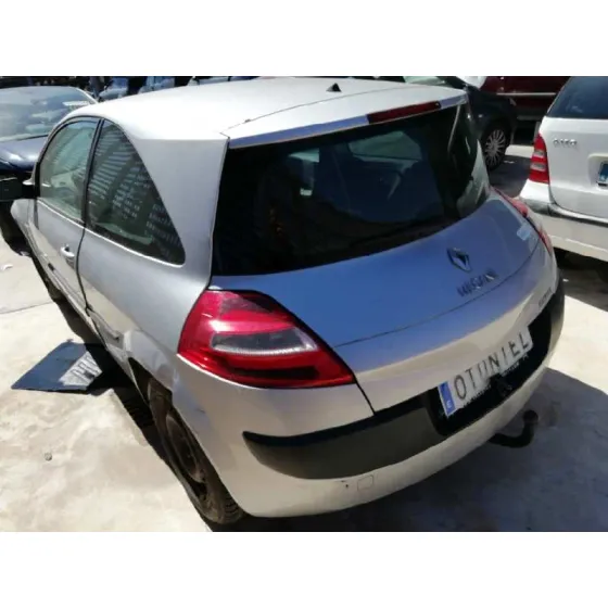 RENAULT MEGANE II BERLINA 3P '2006 CONFORT AUTHENTIQUE GRIS