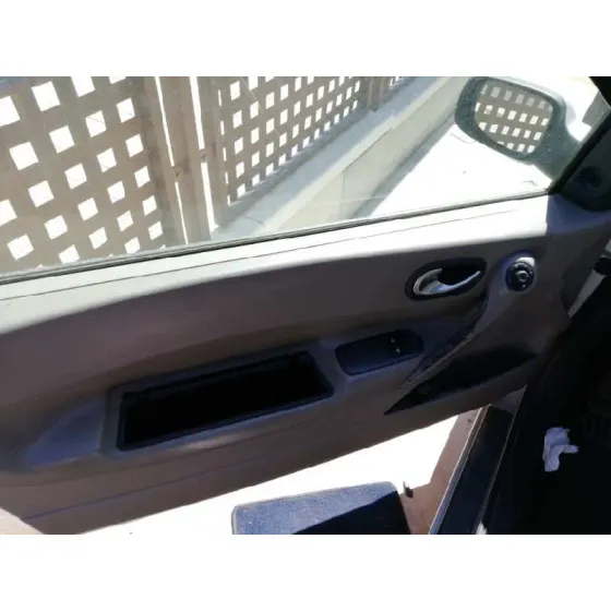 RENAULT MEGANE II BERLINA 3P '2006 CONFORT AUTHENTIQUE GRIS