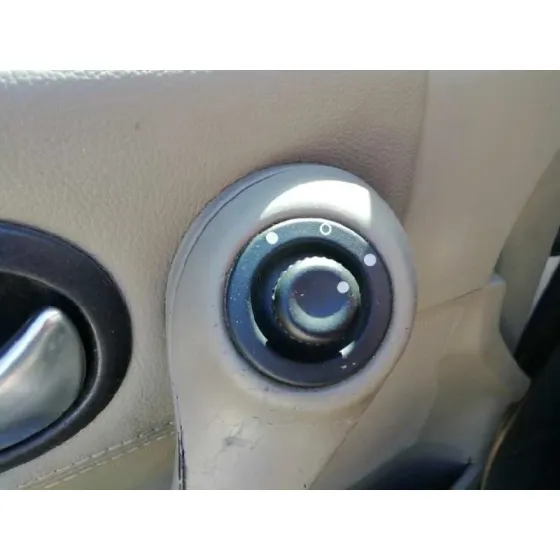 RENAULT MEGANE II BERLINA 3P '2006 CONFORT AUTHENTIQUE GRIS