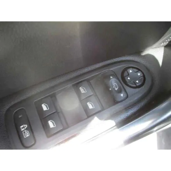 PEUGEOT 308 SW '2008 1.6 HDI FAP CAT (9HZ / DV6TED4) NEGRO