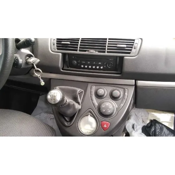 PEUGEOT 807 '2005 2.0 HDI FAP CAT GRIS ANTRACITA