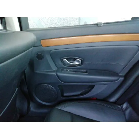RENAULT LAGUNA III '2008 DYNAMIQUE GRIS OCURO