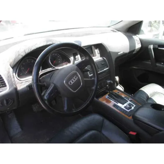 AUDI Q7 (4L) '2006 3.0 TDI PLATA