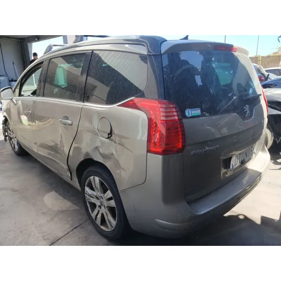 Peugeot 5008 (0U_, 0E_) 2009