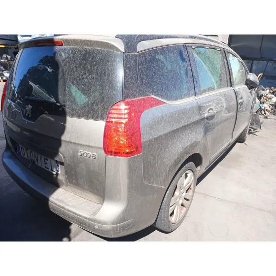 Peugeot 5008 (0U_, 0E_) 2009