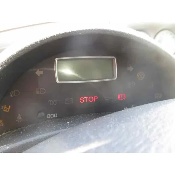CITROEN C8 '2002 2.0 HDI SX PLATA