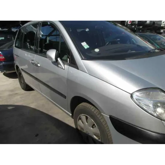 CITROEN C8 '2002 2.0 HDI SX PLATA