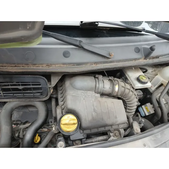 TIPO MOTOR M9R692. CAMBIO PF6026 114CV 2011-2014