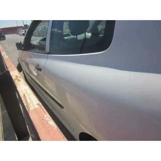 RENAULT CLIO III '2008 AUTHENTIQUE BLANCO