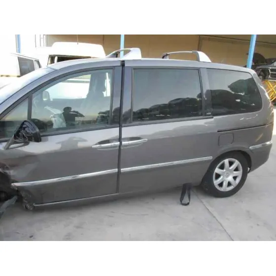 PEUGEOT 807 '2012 2.0 16V HDI FAP CAT (RHR / DW10BTED4) GRIS
