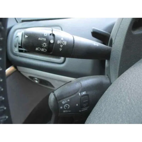 PEUGEOT 807 '2012 2.0 16V HDI FAP CAT (RHR / DW10BTED4) GRIS