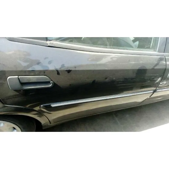 CITROEN XANTIA BERLINA '1996 * NEGRO