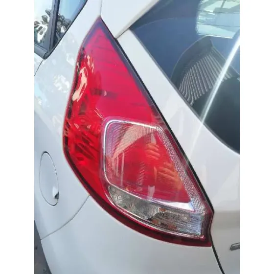FORD FIESTA (CCN) '2013 * BLANCO