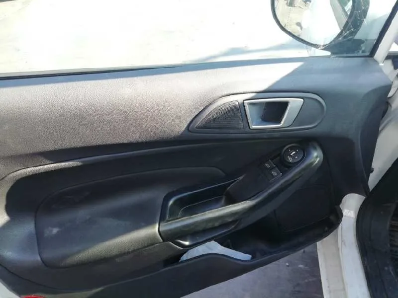 FORD FIESTA (CCN) '2013 * BLANCO
