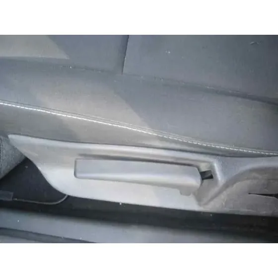 RENAULT MEGANE III BERLINA 5 P '2013 BOSE EDITION GRIS CENIZA