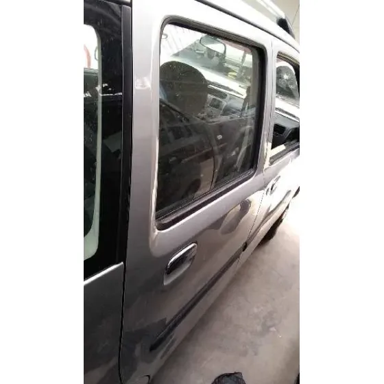 OPEL AGILA '2005 1.3 16V CDTI CAT (Z 13 DT / LN9) PLATA