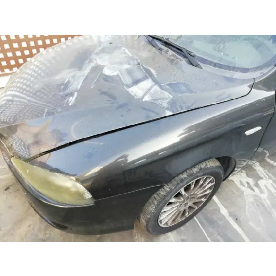 ALFA ROMEO 147 (190) '2005 1.9 JTD 120 DISTINCTIVE NEGRO