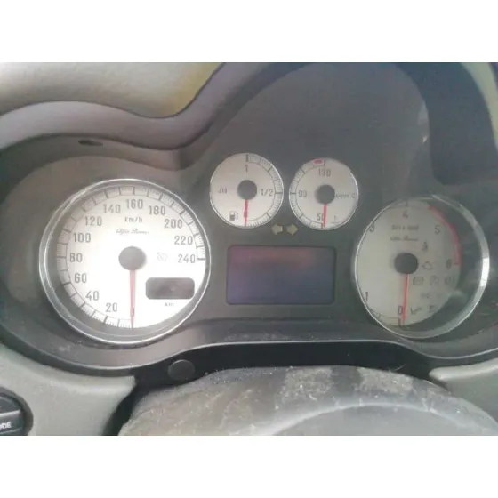 ALFA ROMEO 147 (190) '2005 1.9 JTD 120 DISTINCTIVE NEGRO