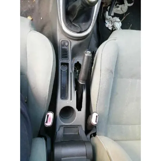 ALFA ROMEO 147 (190) '2005 1.9 JTD 120 DISTINCTIVE NEGRO